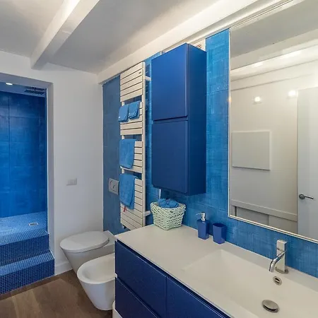 Casa Bianca Finalborgo アパート