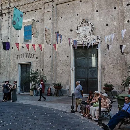 Casa Bianca Finalborgo * Finale Ligure